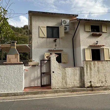 Vakantiehuis Masua House Prestige-two Minutes From The Sea Nebida